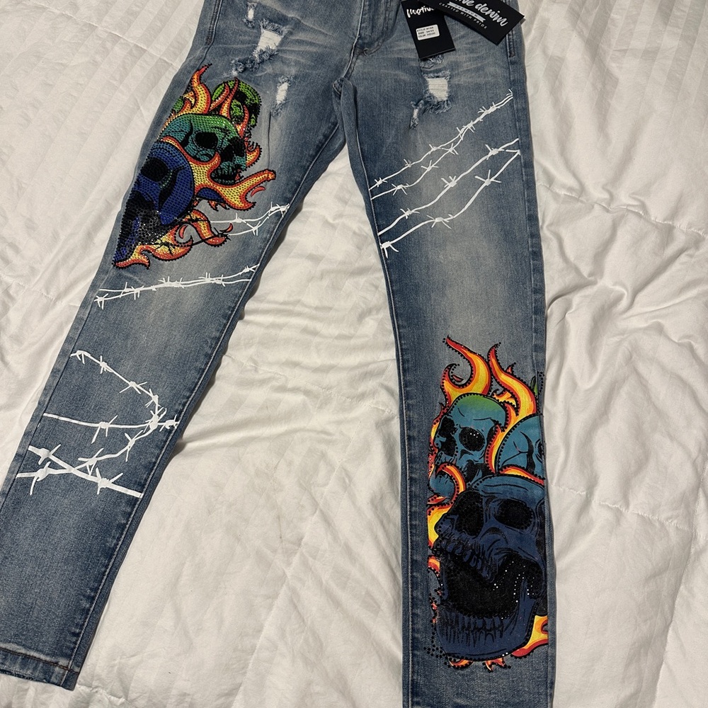 Brand new motive denim  premium crafted with pride pants size 34/32